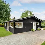 3 Bedroom Amazing In 別荘 オーベンロー