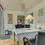 3 Bedroom Amazing In 別荘 オーベンロー